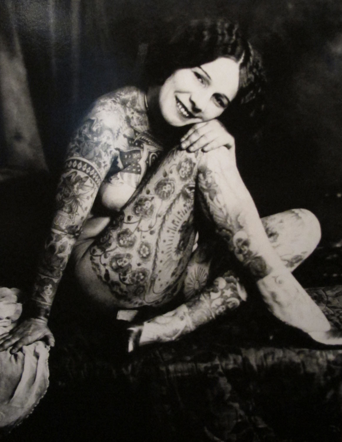 tattoo lady viola