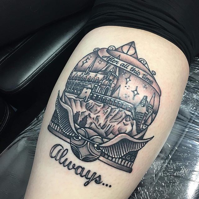 Nicole at Voodoo Tattoo Club