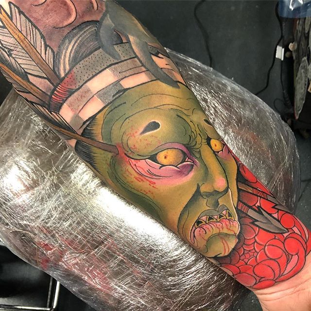 Dan Arietti Tattooist:owner Black sails tattoo Brighton