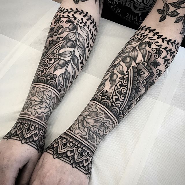 30602859_430952954022106_464393708247187456_n