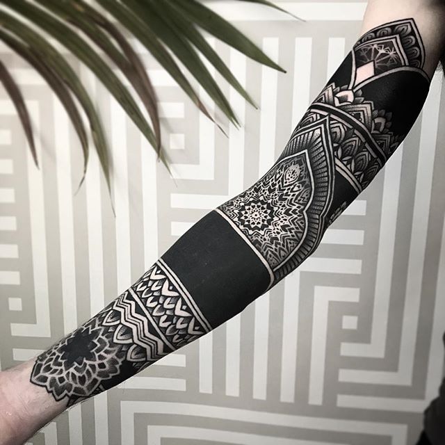 31326640_167827533896775_141134476477464576_n