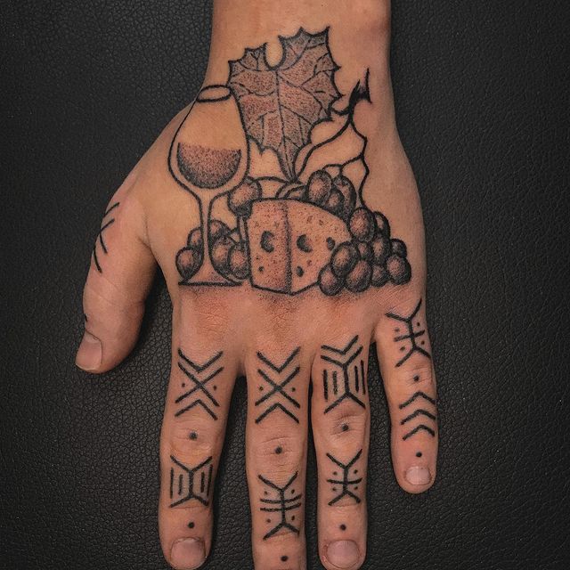 Artist of the Month:&nbsp;Galina