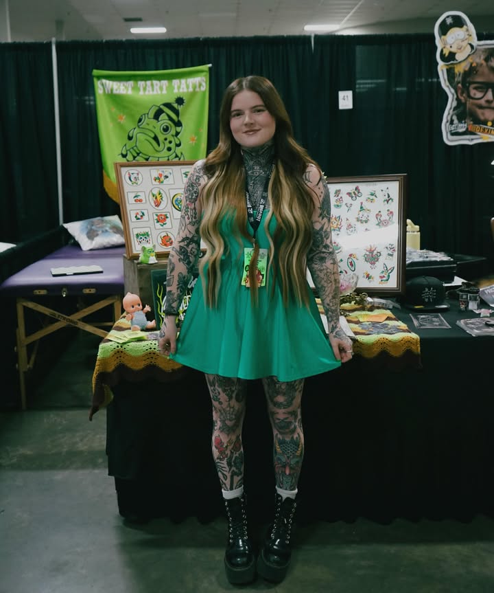 Artist of the Month: Emily&nbsp;Devenz